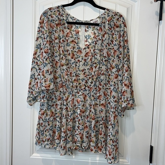 Very flowy boho hippie cottage core floral blouse 3/4 batwing sleeve size 1XL - Picture 9 of 11